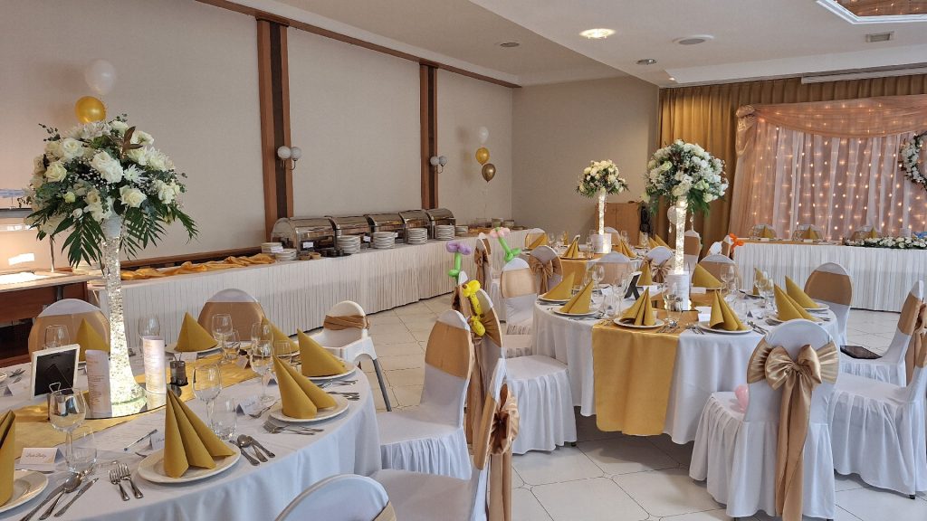 Hotel Benczúr Díszlet